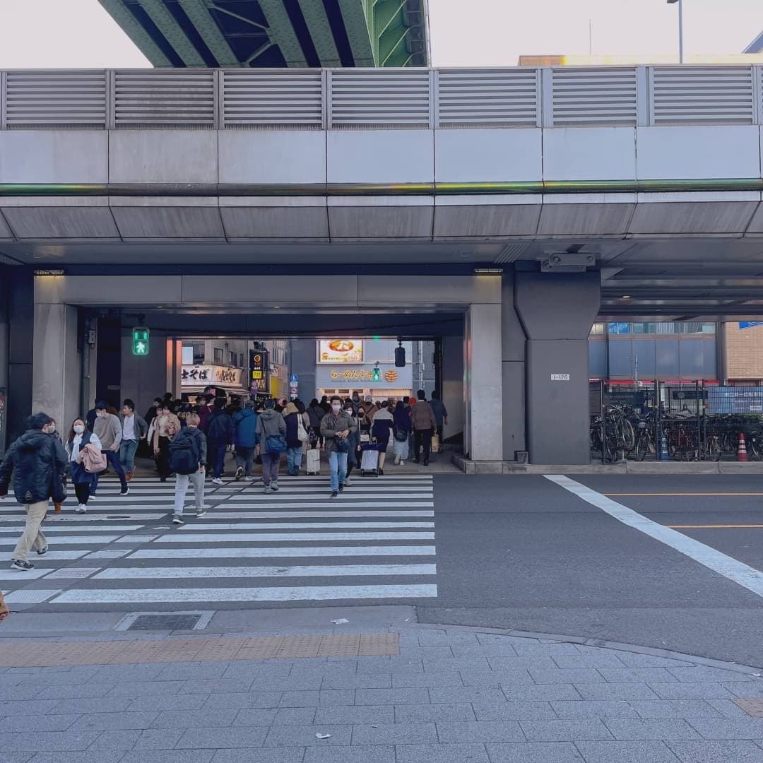 椿音楽教室 ベースオントップ秋葉原昭和通り口店の写真 3
